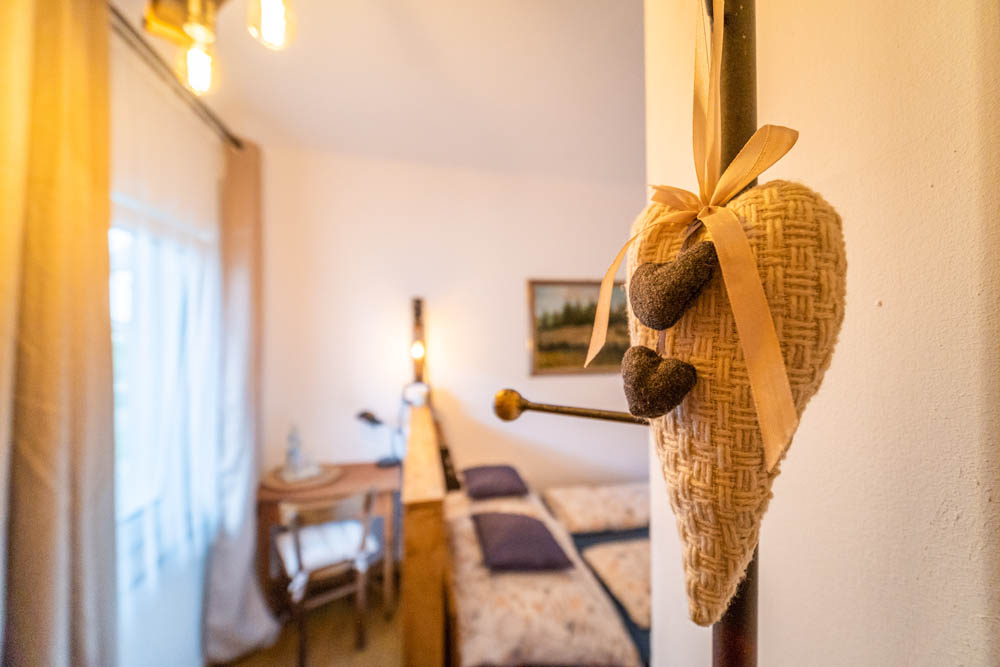 placeholder image-sq